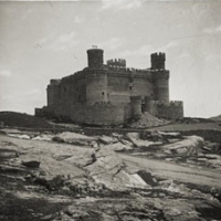AUTOR DESCONOCIDO. Vista general del castillo del Marqués de Santillana en Manzanares el Real. 1916. ES.462508.ADPV/Colección Cháfer, imagen nº 02423 