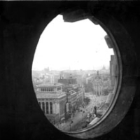 AUTOR DESCONOCIDO. Vista parcial de la calle Alcalá de Madrid. 1916. ES.462508.ADPV/Colección Cháfer, imagen nº 02428