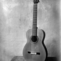 JUAN PONCE PARRÉS. Guitarra. 1905. ES.462508.ADPV/Colección Santiago Ponce, imagen nº 06107